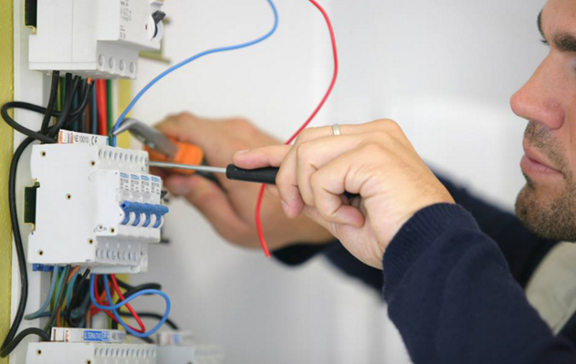 Maintenance Electricians